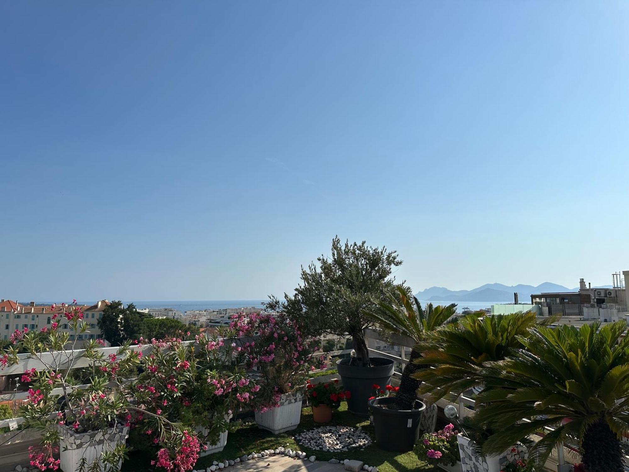 Cannes SEA&SKY Extérieur photo